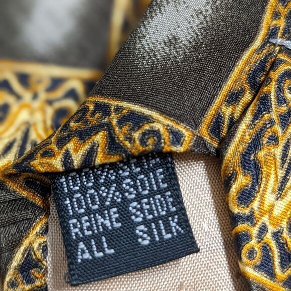 Men's Vintage 100% Silk Tie Made in Italy - Checkerboard Crest Motif - Picture 15 of 16